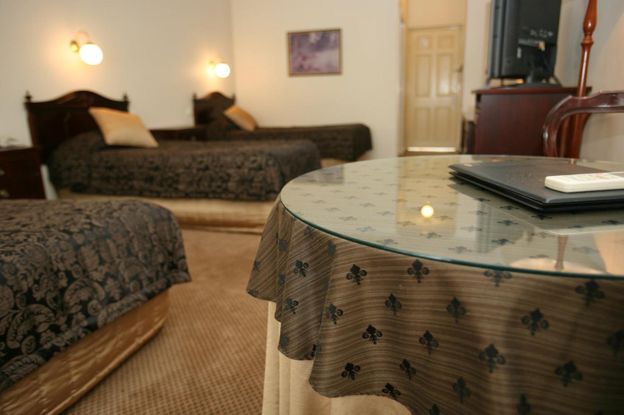 Australian Heritage Motor Inn Dubbo Quarto foto
